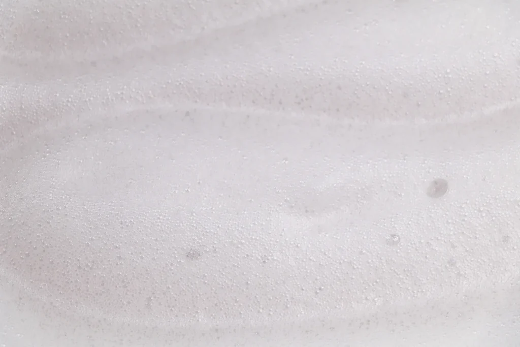 advanced-cleanser-texture